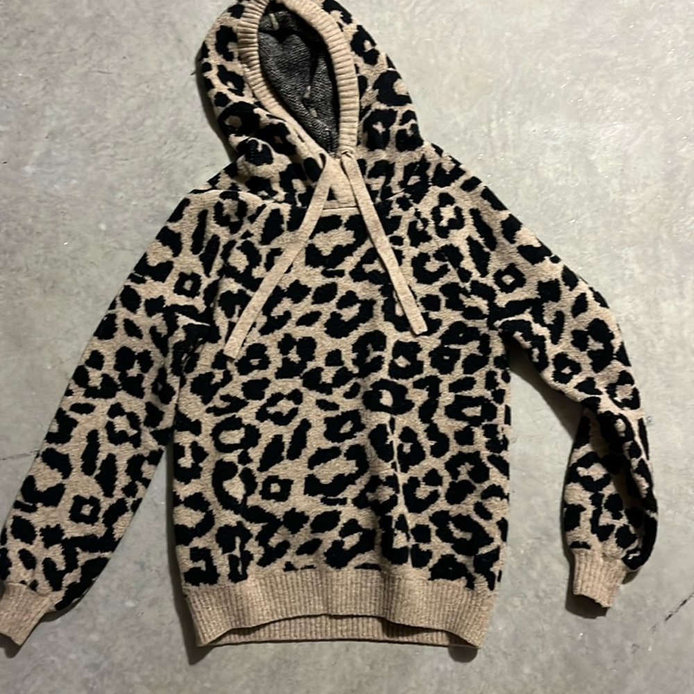 Loft hooded cheetah print sweater